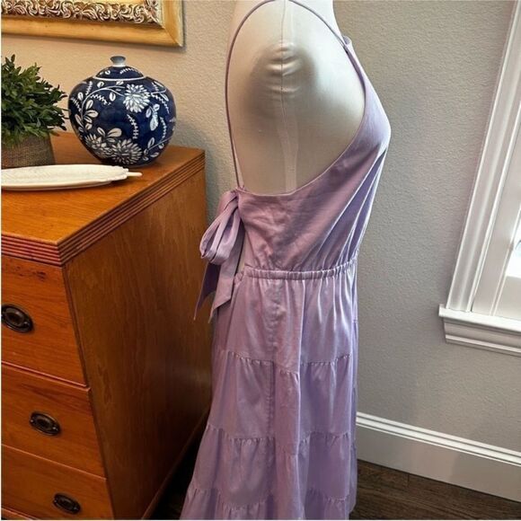 Alice + Olivia NWT Hartley Open Back Tiered Midi Dress in Lilac Size 8 - Picture 10 of 12